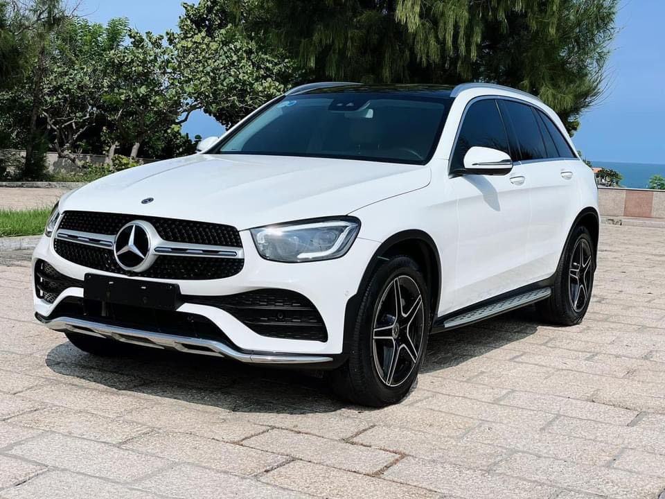 glc-300-4matic-mercedes