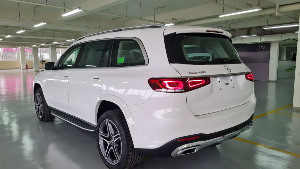 mercedes-gls-450-4matic-2