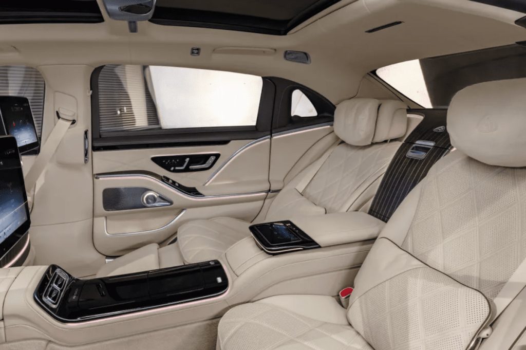 Ghế ông chủ trên Maybach S680